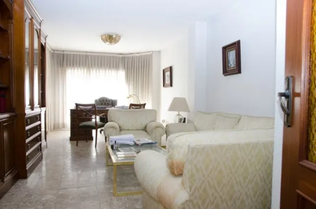 PISO AMPLIO DE 5 DORMITORIOS EN ORIHUELA — 6