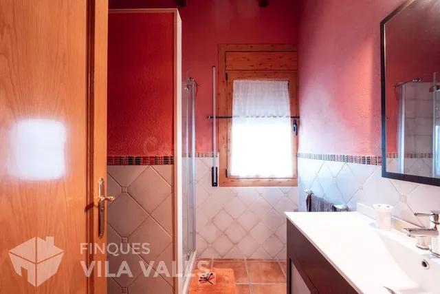 Casa independiente con piscina de agua salada, jardín y dobl - foto 5