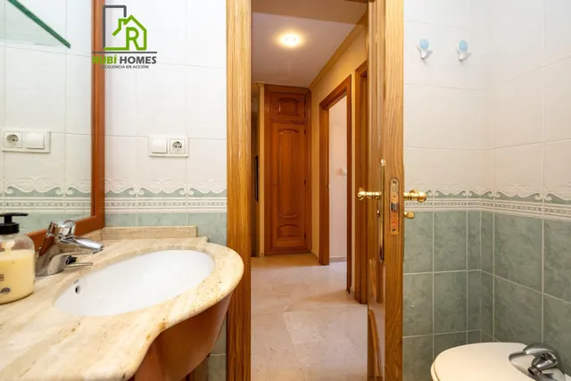 En venta casa unifamiliar en recinto cerrado en Granada capital — 37