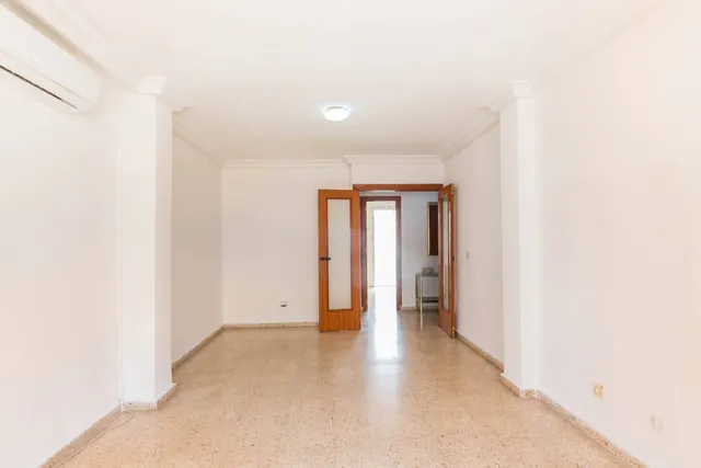 CENTRO PUENTE TOCINOS PISO 3 DORMITORIOS,  GARAJE Y BALCON — 32