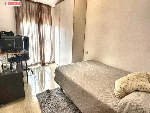 Casa con gran jardín, pérgola y barbacoa en Segur de Calafell !! — 28