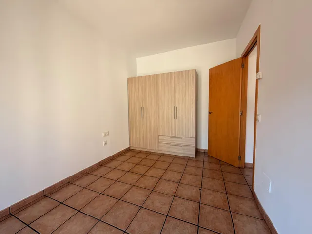 Oportunidad de alquiler en la zona de la Clínica Sant Josep – Piso impecable de 3 hab — 21