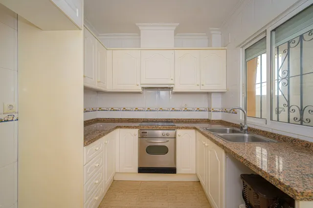 Villa en venta en Les Fonts, Benitachell, con piscina comunitaria y un gran potencial — 21