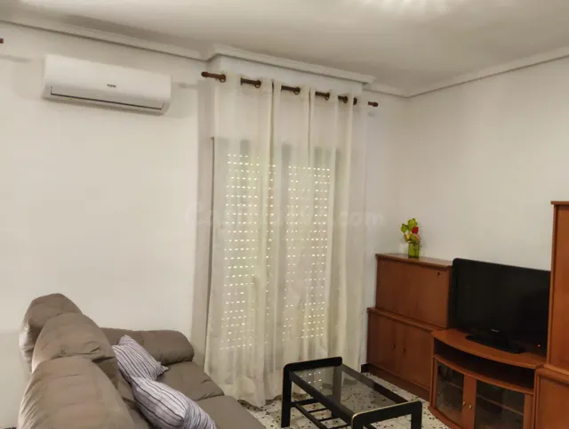 SE ALQUILA AMPLIA VIVIENDA EN ALTABIX CERCA UNIVERSIDAD - foto 3