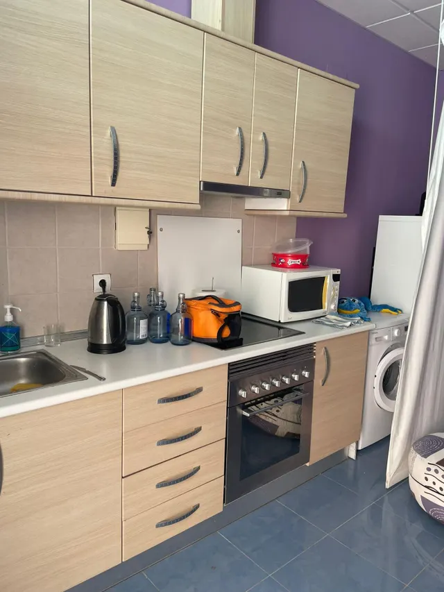 LOCAL COMERCIAL EN BENIDORM — 25