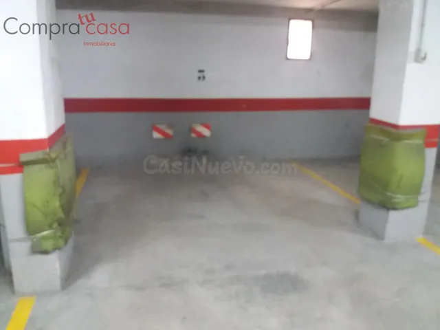 ALQUILER.-.GARAJE.-.COCHE MEDIANO.-.CALLE DEL ROBLE