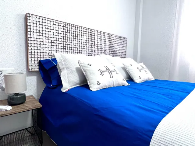 ALQUILER APARTAMENTO 2 DORMITORIOS BENALMADENA COSTA — 9
