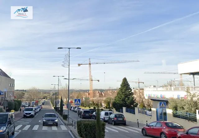 Venta local comercial en Las Rozas de Madrid - foto 2