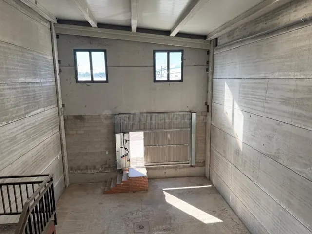 Nave industrial versátil de 372 m2 en el principal eje empre - foto 5