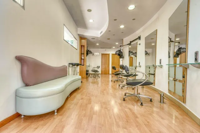 Local comercial 68m² en venta - L\'Eixample - foto 5