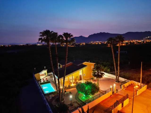 Magnífico Chalet en Orihuela – Listo para Entrar a Vivir — 11