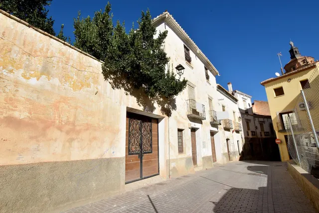 DETRÁS DE LA CATEDRAL DE GUADIX — 3