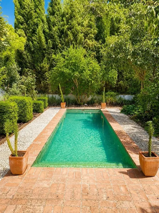 EXCLUSIVO CHALET CON PISCINA EN EL FARGUE - foto 3