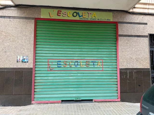 Local comercial en venta de 200 m2 – antigua guardería con múltiples posibilidades — 28