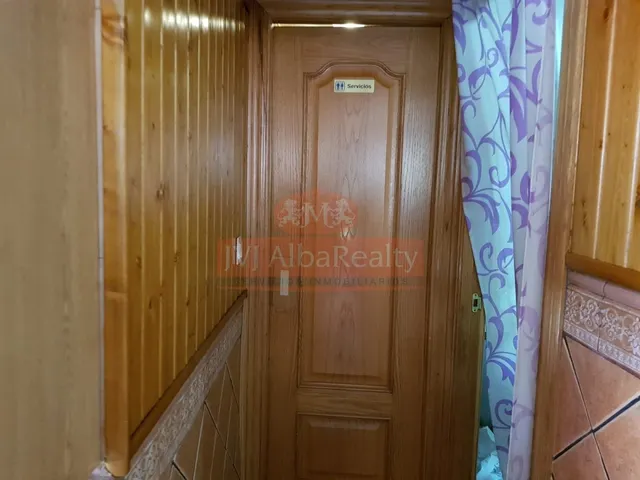 SE VENDE LOCAL COMERCIAL CON CAFÉ-BAR, EN ZONA SAN PABLO — 6