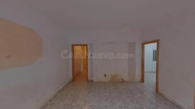 PISO EN VENTA OKUPADO EN C/ SOL - CANOVELLES