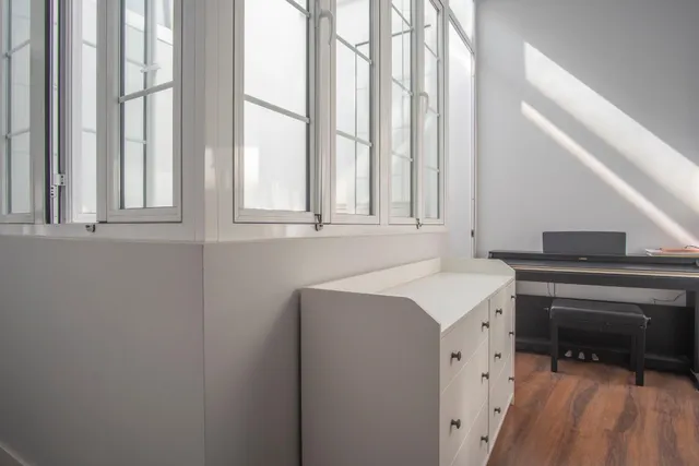 Espaciosa casa con encanto en el centro: elegancia, azotea y sótano en calle Murillo ✨ — 49