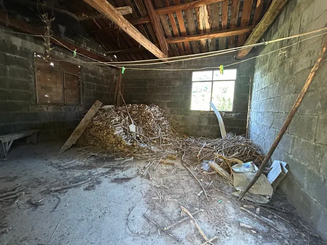 Encantadora Casa de Piedra en Villafranca del Bierzo por solo €65,000 — 34