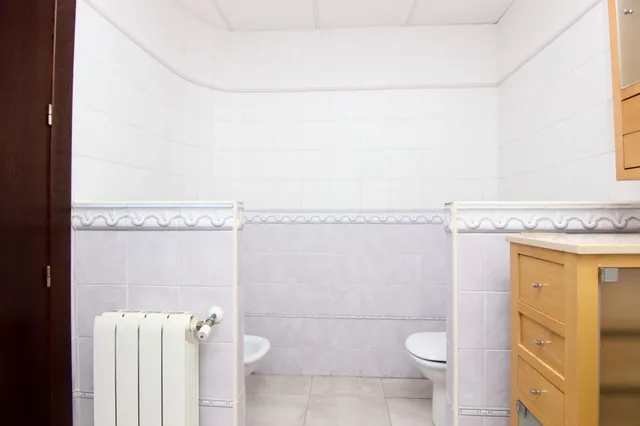 Alquiler larga estancia chalet con piscina — 39