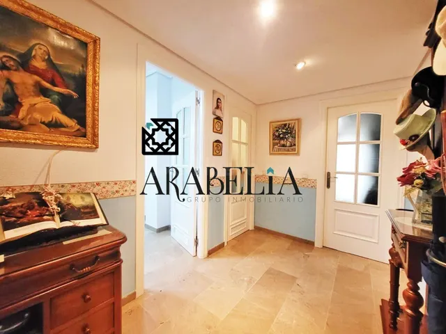 ¡VIVE JUNTO AL C.C. LA SIERRA! Exclusivo Piso con Terraza, P - foto 4