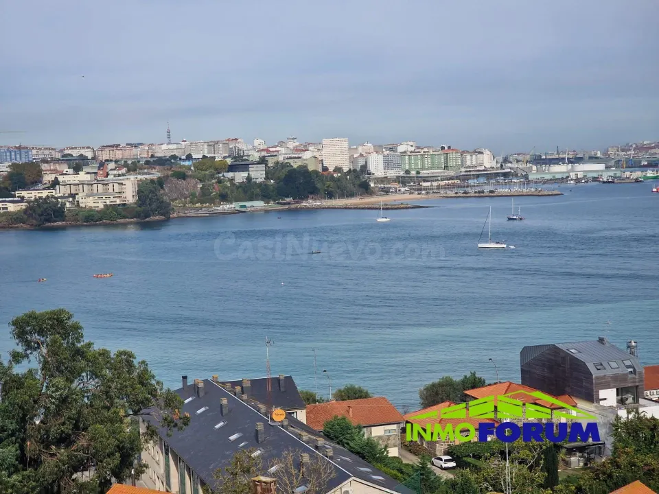 SANTA CRISTINA, PERILLO Y A CORUÑA DESDE EL AIRE.