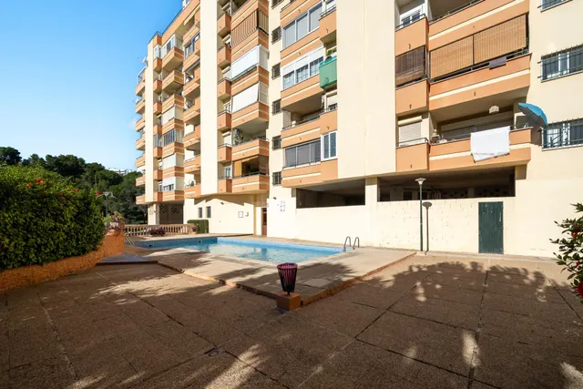 LOCAL DE 284 m2 EN ZONA CASTILLO DE BELLVER — 27
