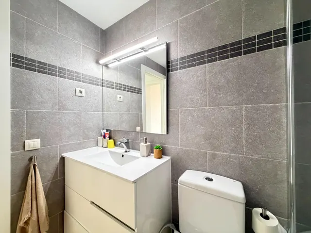 Ático reformado con terraza en Sant Quirze del Vallès — 50