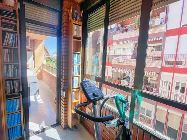 PISO DE CUATRO habitaciones EN EL CARMEN — 11