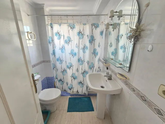 Bungalow en Planta Baja con Gran Jardín y Piscina en Torrevieja ☀️ — 9