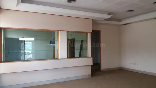 Local en venta en Cáceres — 3