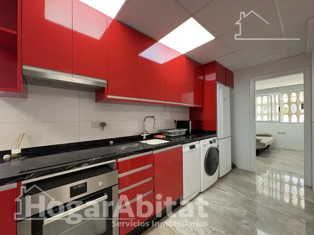 ¡REFORMADO! EXTERIOR CON ACCESO AL MAR, TERRAZA Y GARAJE — 7