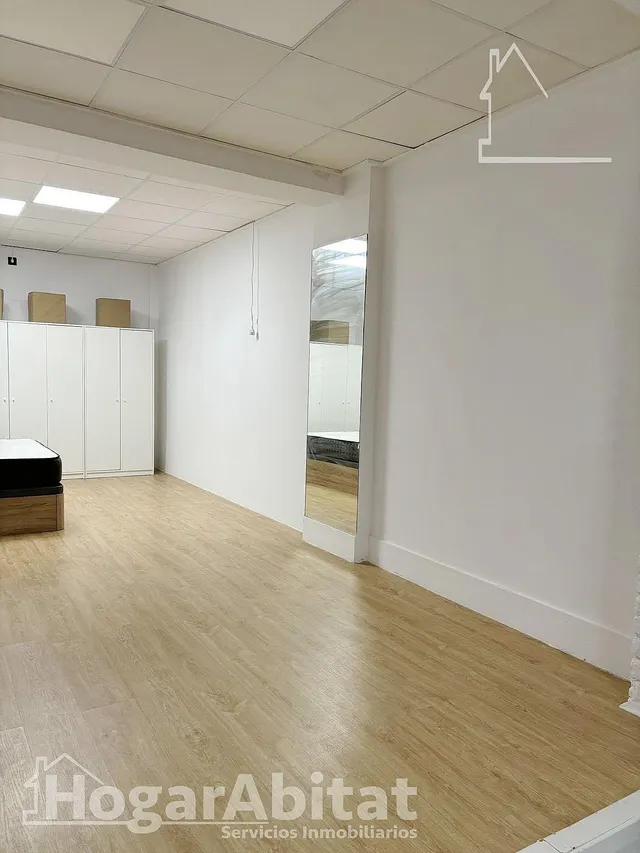 ¡en pleno centro! estudio confortable, impecable y reformado a estrenar — 18