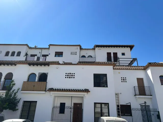 EN EXCLUSIVA CASA EN LA ZONA DE SAN JUAN CON PLAZA DE PARKING¡¡¡¡¡ — 30