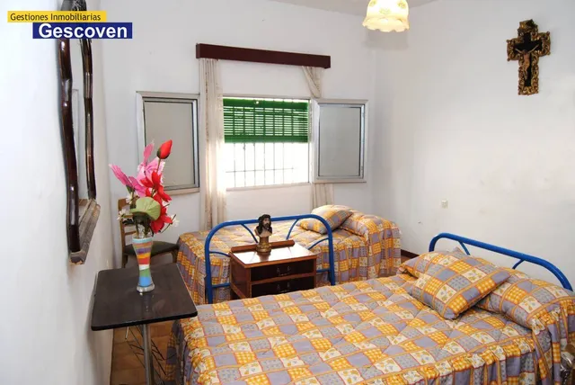 VIVIENDA CÉNTRICA CON AMPLIAS POSIBILIDADES — 7