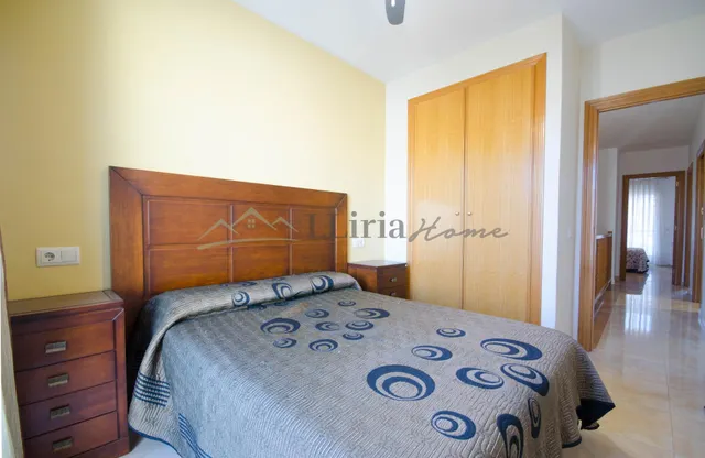 Ref. 04409. Casa de pueblo adosada con amplio patio, terraza y garaje en Vilamarxant. — 30
