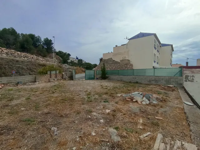 TERRENO URBANO 590 M2 EN ALMUÑECAR — 5