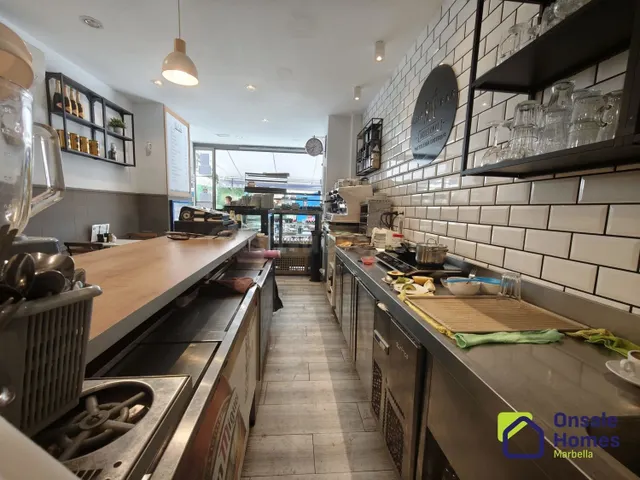 Local comercial 90m² en alquiler - Marbella - foto 4