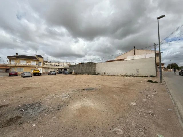 Solares céntricos en Roldán - foto 3