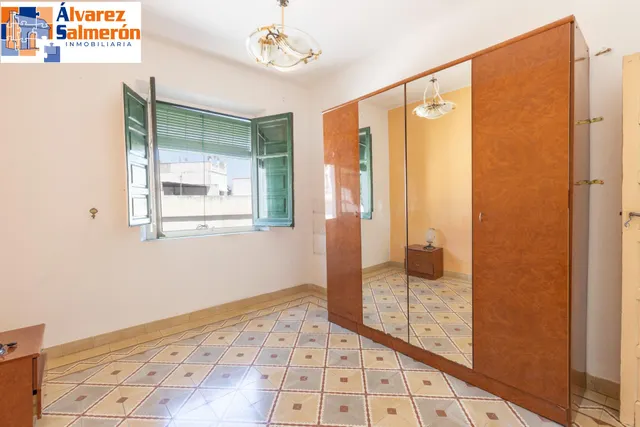Casa con gran solar — 34