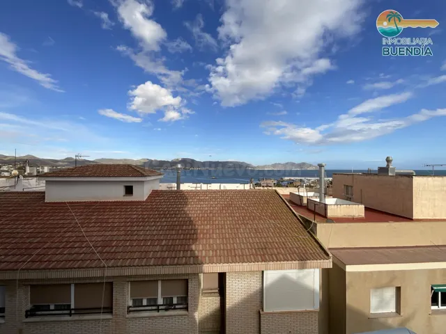 ESPECTACULAR PISO EN EL CENTRO DE PUERTO DE MAZARRON CON VIS - foto 4
