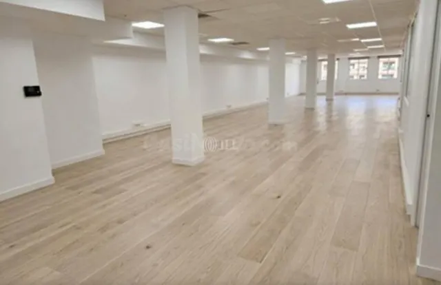 Oficina 211m² en alquiler - Eixample - foto 3