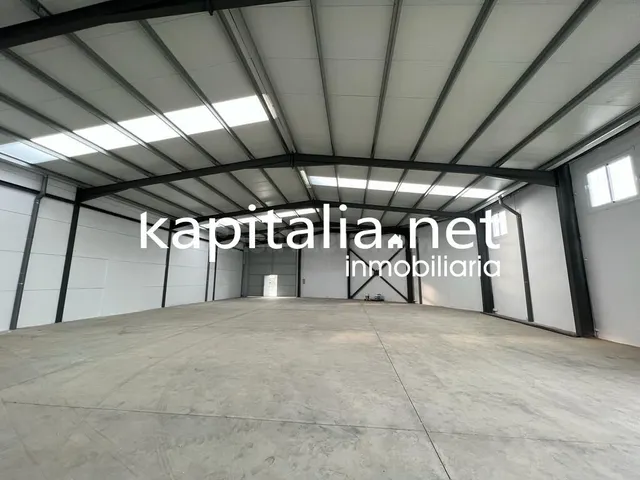 Nave a la venta en Polígono Industrial de Vallada - foto 3