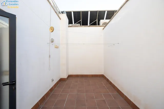 Casa exclusiva junto a Acera del Darro. Pleno centro de Granada. Seminueva y con ascensor propio — 38