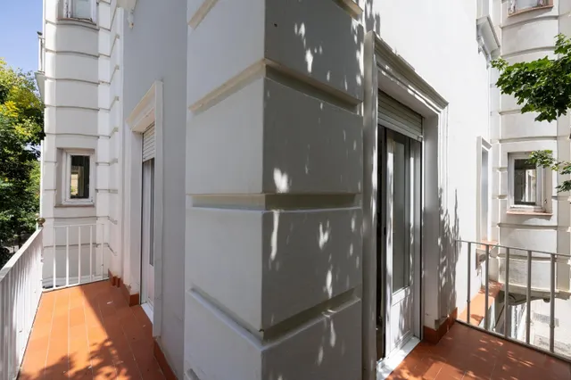 Vivienda exclusiva de planta completa con cochera y espectacular terraza panorámica — 12