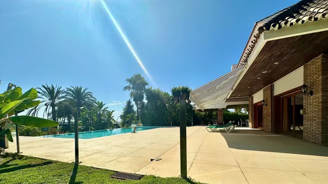 Chalet 7 habitaciones 834m² en venta - Marbella — 40