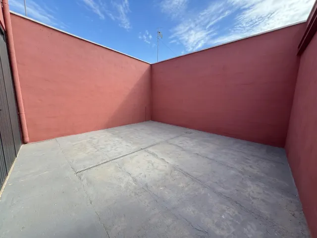 Nave industrial muy amplia de dos plantas y con múltiples posibilidades — 23