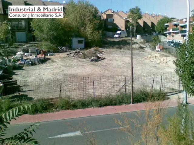 SOLAR EN VENTA SECTOR TERCIARIO EN ARGANDA DEL REY