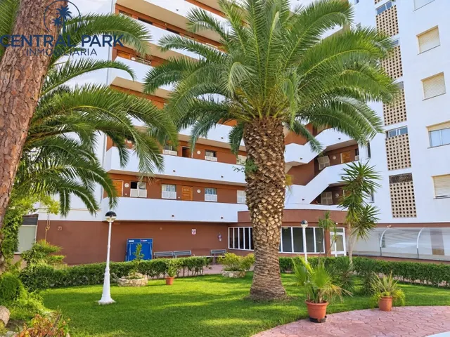 Apartamento reformado en zona turística de Salou. — 23
