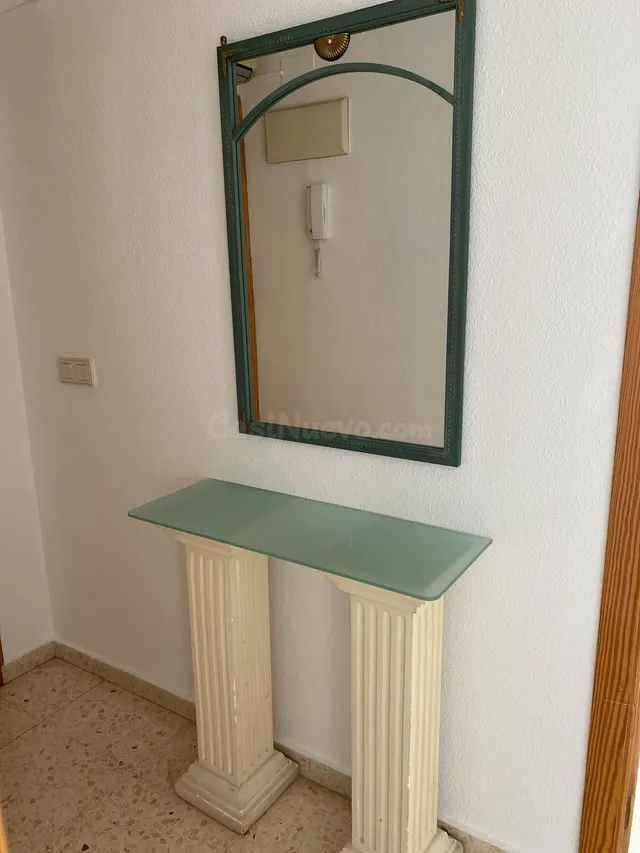 Ático/Piso en alquiler en Benidorm – Disponible desde el 15  - foto 5