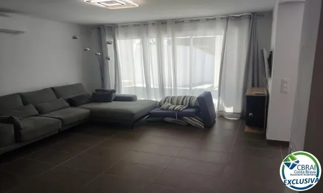 Bonita casa con piscina y apartamento para invitados y piscina. — 6
